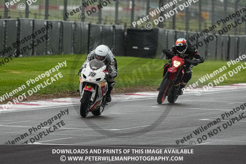 donington no limits trackday;donington park photographs;donington trackday photographs;estoril;event digital images;motorbikes;no limits;no limits trackdays;peter wileman photography;portugal;trackday;trackday digital images;trackday photos